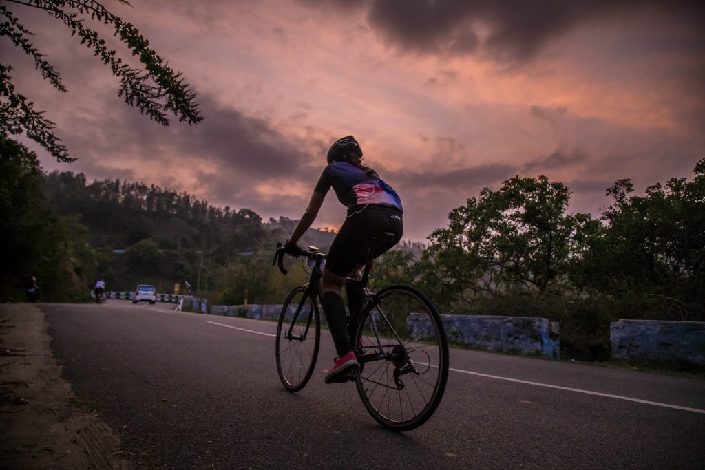 ranní ptáče, vstávání, cyklista, jízda na kole
